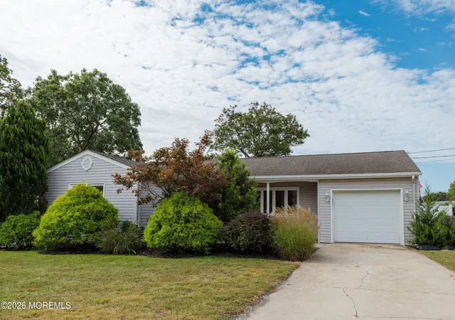 Photo 1 of Single family home for sale at 466 Vassar Pl, Brick, NJ 08723 | MLS# 22629953 | Listing updated on 2026-09-22