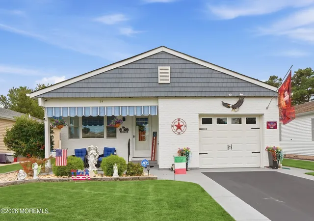 Photo 1 of Single family home for sale at 39 Chesterfield Ln, Toms River, NJ 08757 | MLS# 22629935 | Listing updated on 2026-10-03