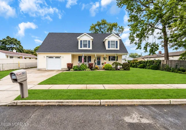 Photo 2 of Single family home for sale at 501 Lilac St, Lakehurst, NJ 08733 | MLS# 22630406 | Listing updated on 2026-09-30