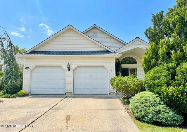 Photo 1 of Sale Pending at 57 Summerhill Dr, Manahawkin, NJ 08050 | MLS# 22629937 | Listing updated on 2026-10-29