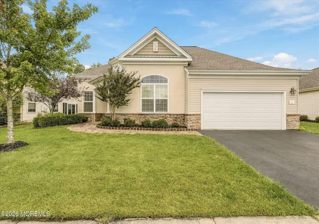 Photo 2 of Single family home for sale at 7 Norwalk Ln, Barnegat, NJ 08005 | MLS# 22630366 | Listing updated on 2026-10-06