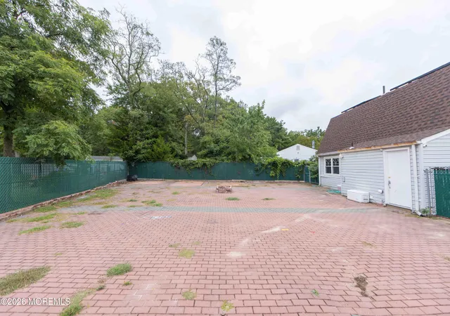 Photo 3 of Single family home for sale at 108 Lake Champlain Dr, Little Egg Harbor Twp, NJ 08087 | MLS# 22629906 | Listing updated on 2026-09-23