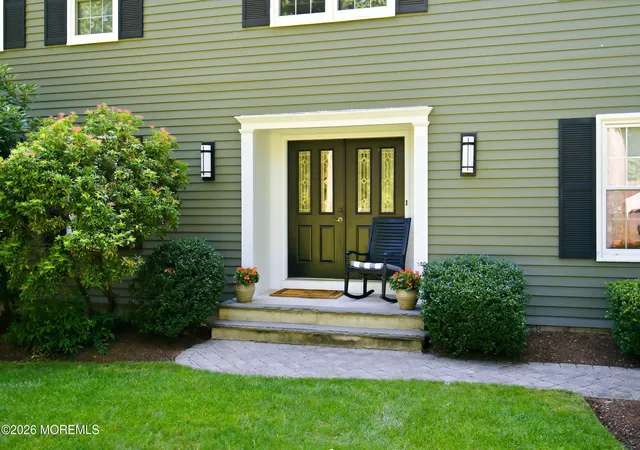 Photo 2 of Single family home for sale at 41 Hillyer Cir, Middletown, NJ 07748 | MLS# 22629918 | Listing updated on 2026-09-28