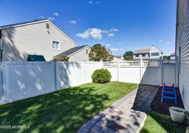 Photo 31 of Single family home for sale at 4 Scarlet Ln, Howell, NJ 07731 | MLS# 22629919 | Listing updated on 2026-10-07