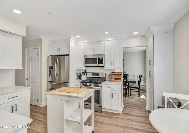 Photo 3 of Single family home for sale at 4 Scarlet Ln, Howell, NJ 07731 | MLS# 22629919 | Listing updated on 2026-10-07