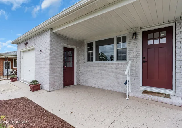 Photo 3 of Single family home for sale at 35 Puerto Vallarta St, Toms River, NJ 08757 | MLS# 22629927 | Listing updated on 2026-09-27