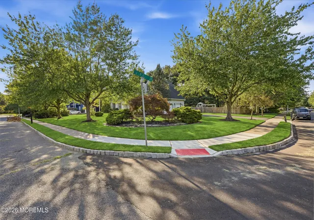 Photo 3 of Single family home for sale at 9 Lakeview Dr, Tinton Falls, NJ 07712 | MLS# 22629936 | Listing updated on 2026-09-25