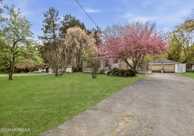 Photo 3 of Sale Pending at 376 Cook Rd, Jackson, NJ 08527 | MLS# 22629954 | Listing updated on 2026-09-23
