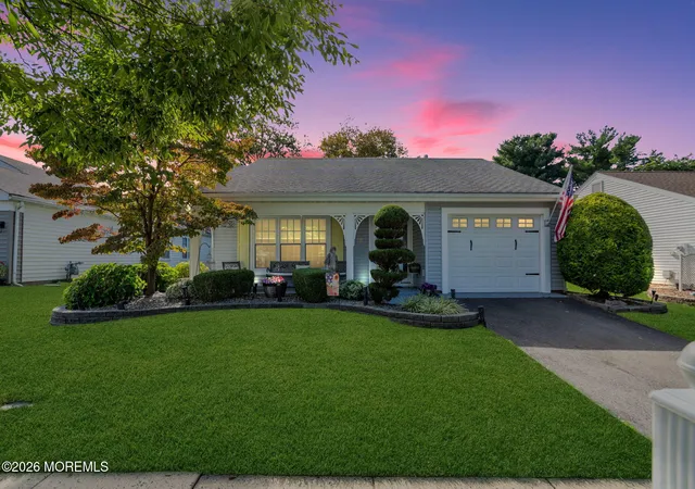 Photo 1 of Single family home for sale at 19 Weybridge Pl, Manchester, NJ 08759 | MLS# 22630065 | Listing updated on 2026-09-29
