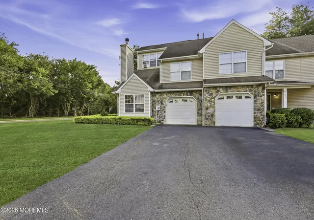 Photo 2 of Single family home for sale at 256 Moses Milch Dr, Howell, NJ 07731 | MLS# 22629976 | Listing updated on 2026-09-23