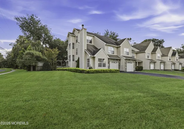 Photo 3 of Single family home for sale at 256 Moses Milch Dr, Howell, NJ 07731 | MLS# 22629976 | Listing updated on 2026-10-08