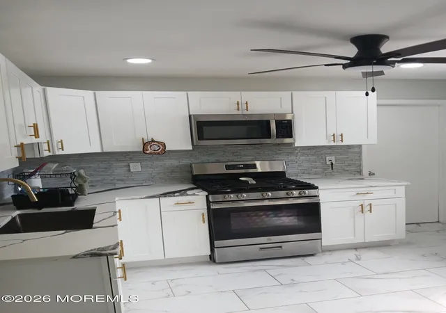 Photo 1 of Condo for sale at 274 College Dr, Edison, NJ 08817 | MLS# 22629998 | Listing updated on 2026-09-22