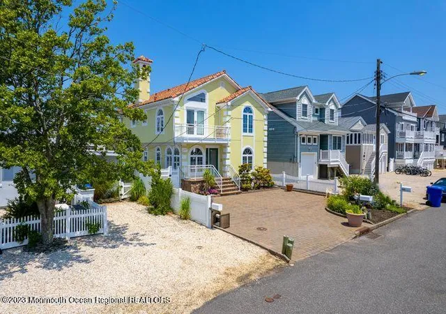 Photo 3 of Single family home for sale at 446 Eisenhower Ave, Seaside Heights, NJ 08751 | MLS# 22630220 | Listing updated on 2026-09-24