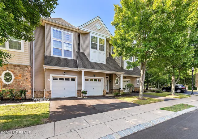 Photo 3 of Condo for sale at 5 Ocean Breeze Ct, Manahawkin, NJ 08050 | MLS# 22629997 | Listing updated on 2026-10-04