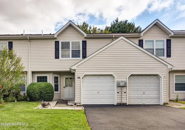 Condo for sale at 76 Harbor Cir, Freehold, NJ 07728 | MLS# 22630323