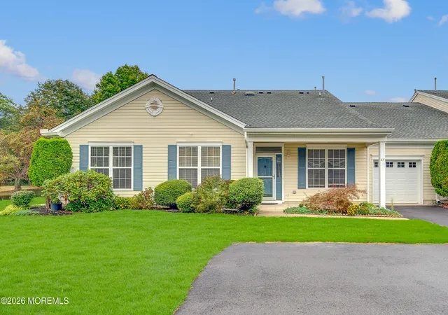 Photo 1 of Single family home for sale at 65 Golden Willows Ave, Lakewood, NJ 08701 | MLS# 22630090 | Listing updated on 2026-09-23