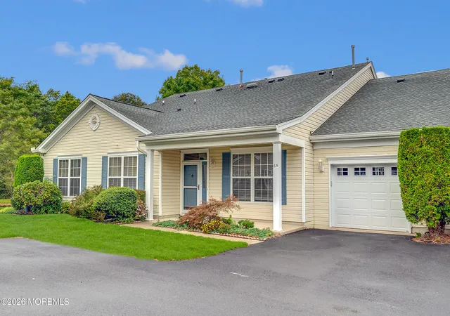 Photo 3 of Single family home for sale at 65 Golden Willows Ave, Lakewood, NJ 08701 | MLS# 22630090 | Listing updated on 2026-09-23