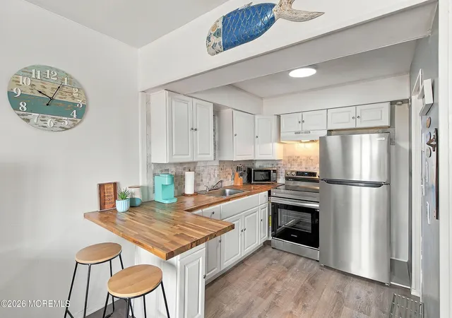 Photo 4 of Condo for sale at 8 Bay Blvd #6, Seaside Heights, NJ 08751 | MLS# 22630047 | Listing updated on 2026-09-23
