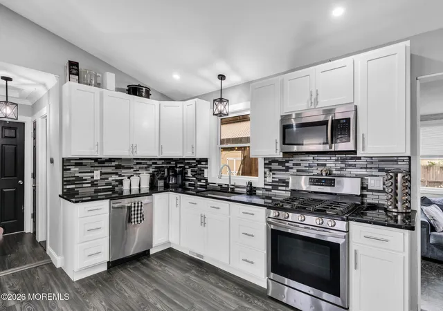 Photo 2 of Single family home for sale at 655 Ellicott Ave, Toms River, NJ 08753 | MLS# 22630101 | Listing updated on 2026-09-24