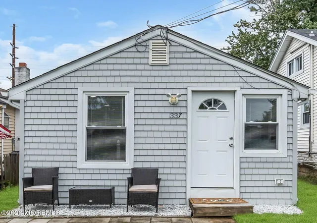 Photo 1 of Single family home for sale at 337 Shoreland Cir, South Amboy, NJ 08879 | MLS# 22630106 | Listing updated on 2026-10-05
