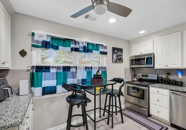 Photo 3 of Condo for sale at 402 Silver Ct, Hamilton Square, NJ 08690 | MLS# 22630177 | Listing updated on 2026-10-02