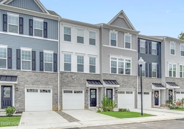 Photo 2 of Condo for sale at 5 Pelham Ln, Bayville, NJ 08721 | MLS# 22630388 | Listing updated on 2026-10-05