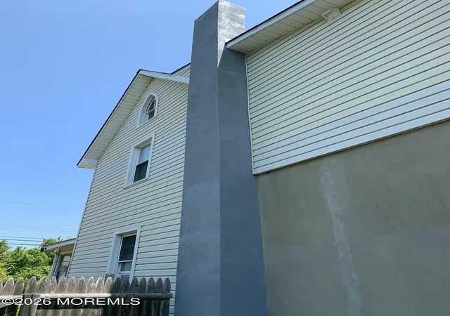 Photo 3 of Single family home for sale at 623 E Bay Ave, Barnegat, NJ 08005 | MLS# 22630086 | Listing updated on 2026-09-23