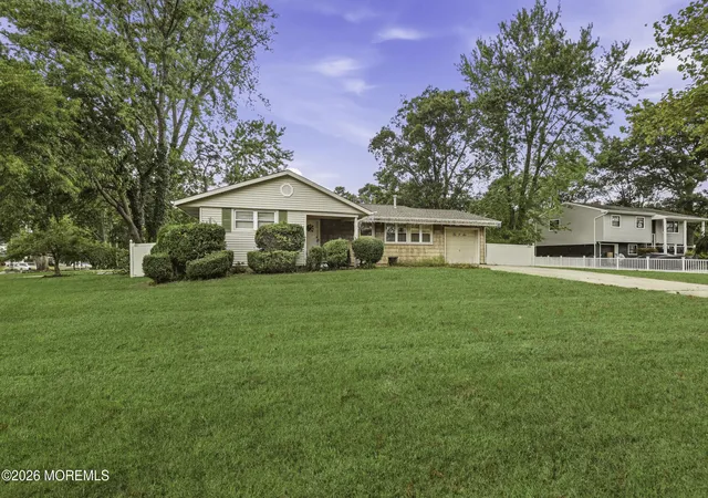 Single family home for sale at 1006 Amethyst Dr, Toms River, NJ 08753 | MLS# 22630175 | Listing updated on 2026-09-24
