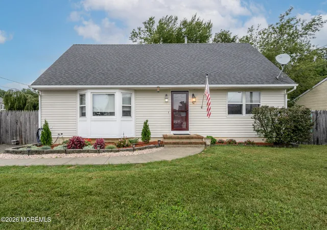 Photo 1 of Single family home for sale at 54 Spruce St, Beachwood, NJ 08722 | MLS# 22630260 | Listing updated on 2026-09-28