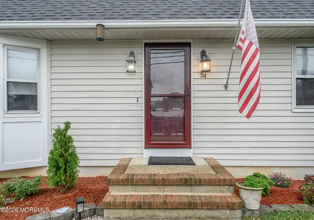 Photo 2 of Single family home for sale at 54 Spruce St, Beachwood, NJ 08722 | MLS# 22630260 | Listing updated on 2026-09-28