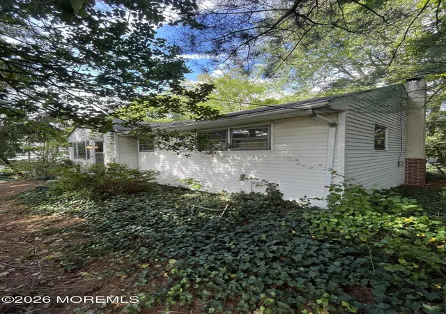 Photo 2 of Single family home for sale at 36 Memorial Pkwy Ave, Atlantic Highlands, NJ 07716 | MLS# 22630377 | Listing updated on 2026-09-29