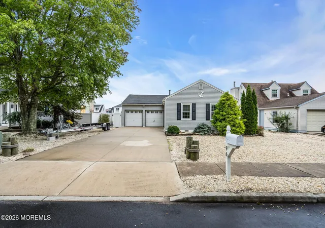 Photo 2 of Single family home for sale at 96 Moorage Ave, Bayville, NJ 08721 | MLS# 22630146 | Listing updated on 2026-09-25