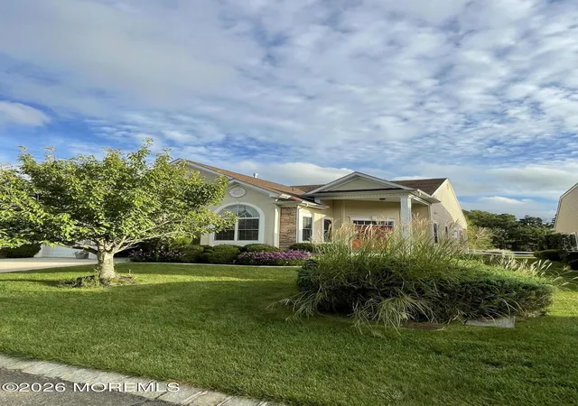 Photo 3 of Single family home for sale at 204 Brigantine Blvd, Waretown, NJ 08758 | MLS# 22630152 | Listing updated on 2026-09-25