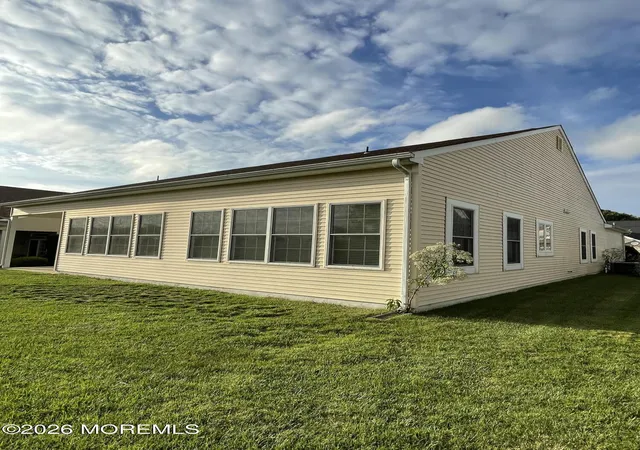 Photo 3 of Single family home for sale at 204 Brigantine Blvd, Waretown, NJ 08758 | MLS# 22630152 | Listing updated on 2026-09-25
