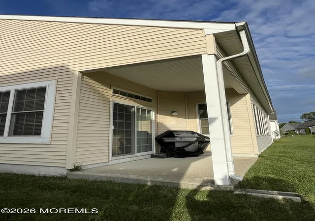 Photo 4 of Single family home for sale at 204 Brigantine Blvd, Waretown, NJ 08758 | MLS# 22630152 | Listing updated on 2026-09-25
