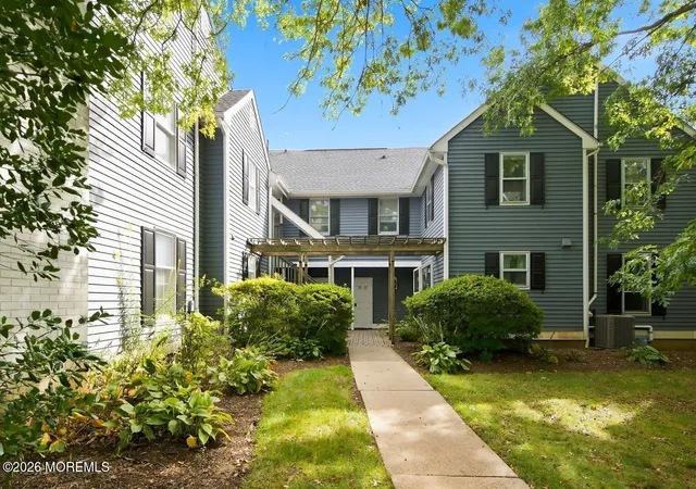 Listing Photo 4 - Condo for sale in building located at 86 Countryside Dr, Basking Ridge, NJ 07920