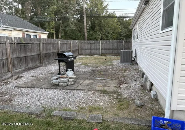 Photo 3 of Single family home for sale at 137 Port Monmouth Rd #A & B, Keansburg, NJ 07734 | MLS# 22630166 | Listing updated on 2026-09-29