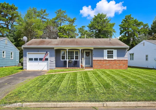 Photo 1 of Single family home for sale at 14 York St, Toms River, NJ 08757 | MLS# 22630362 | Listing updated on 2026-09-25