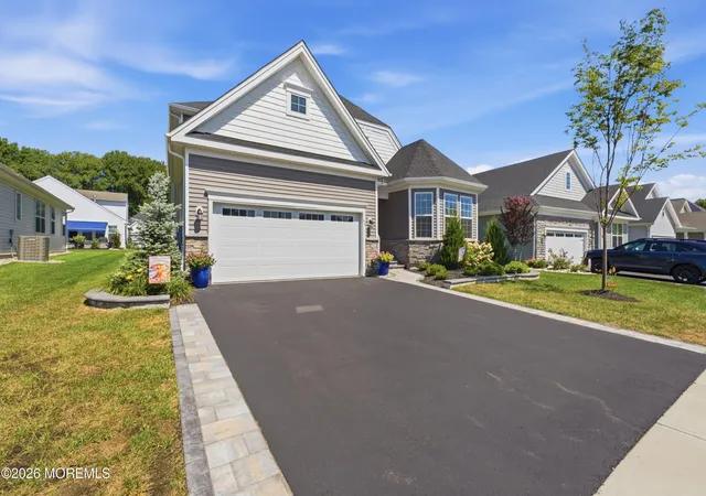 Photo 1 of Single family home for sale at 40 Emerald Rd, New Egypt, NJ 08533 | MLS# 22630180 | Listing updated on 2026-09-24