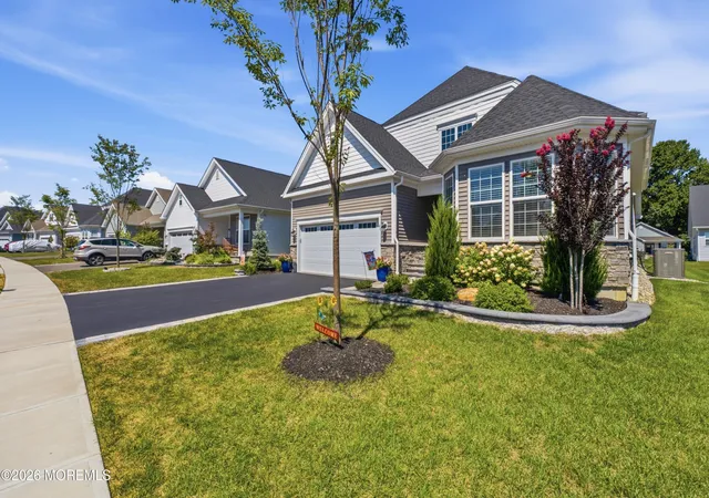 Photo 2 of Single family home for sale at 40 Emerald Rd, New Egypt, NJ 08533 | MLS# 22630180 | Listing updated on 2026-09-24