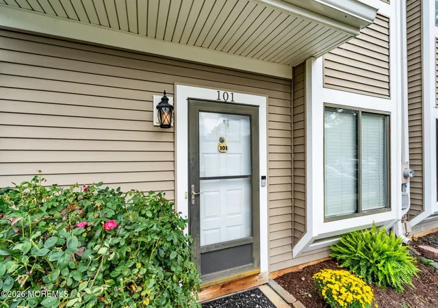 Photo 3 of Condo for sale at 101 Sandra Pl #101, Brick, NJ 08724 | MLS# 22630274 | Listing updated on 2026-09-26
