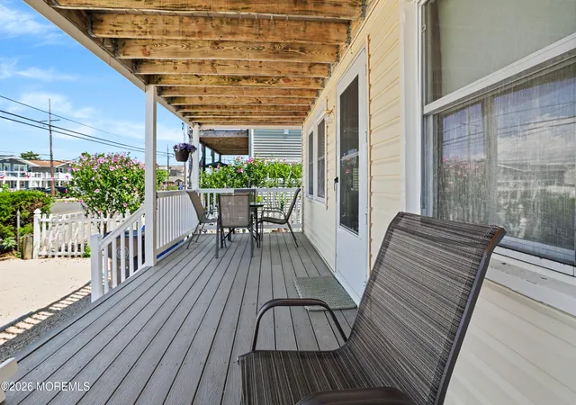 Listing Photo 5 - Condo for sale in building located at 2105 S Bay Ave, BEACH HAVEN, NJ 08008