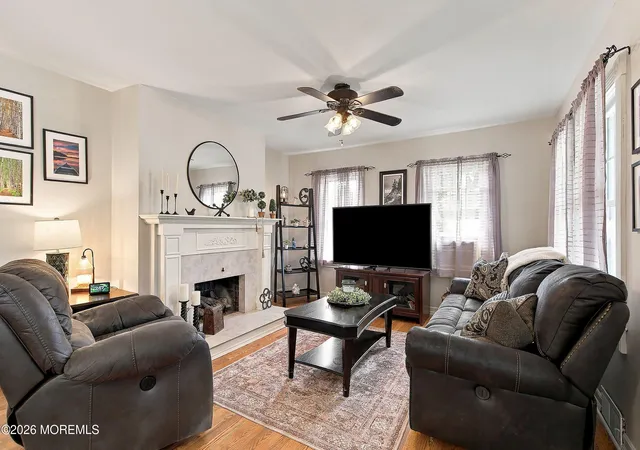 Photo 4 of Sale Pending at 726 Forepeak Ave, Beachwood, NJ 08722 | MLS# 22630451 | Listing updated on 2026-10-02