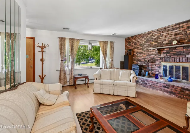 Photo 2 of Single family home for sale at 844 Lakeshore Dr, Keyport, NJ 07735 | MLS# 22630359 | Listing updated on 2026-09-25