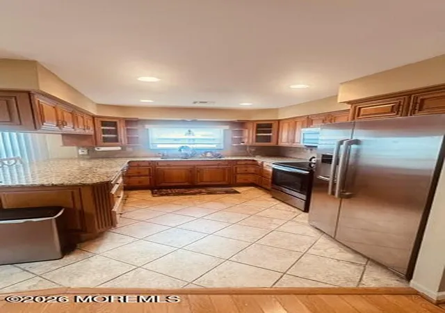 Photo 3 of Single family home for sale at 11 Bimini Dr, Toms River, NJ 08757 | MLS# 22630371 | Listing updated on 2026-09-25