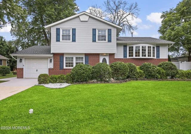 Photo 1 of Single family home for sale at 207 Lake Winnepesaukee Dr, Little Egg Harbor Twp, NJ 08087 | MLS# 22630854 | Listing updated on 2026-10-25