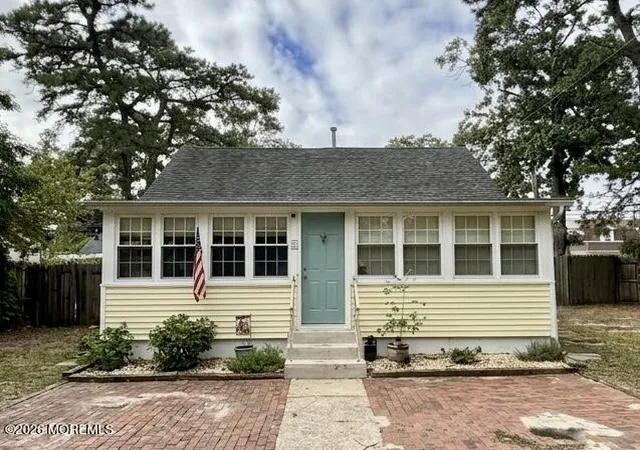 Photo 1 of Sale Pending at 14 Sunset Rd, Brick, NJ 08723 | MLS# 22630692 | Listing updated on 2026-10-13