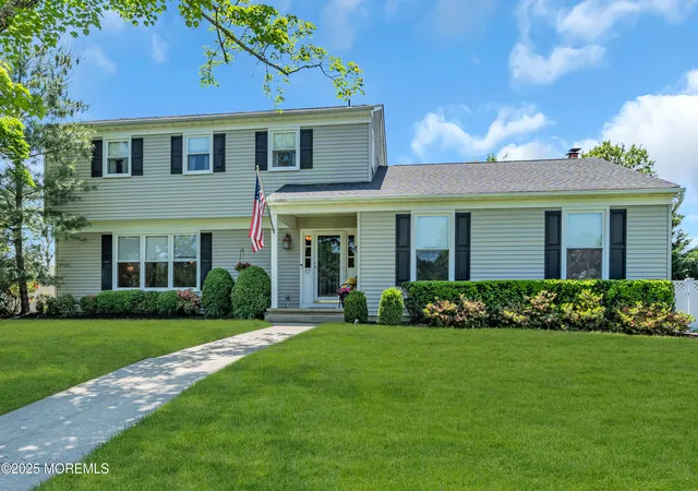 Photo 1 of Sale Pending at 17 Acorn Dr, Middletown, NJ 07748 | MLS# 22630593 | Listing updated on 2026-10-16
