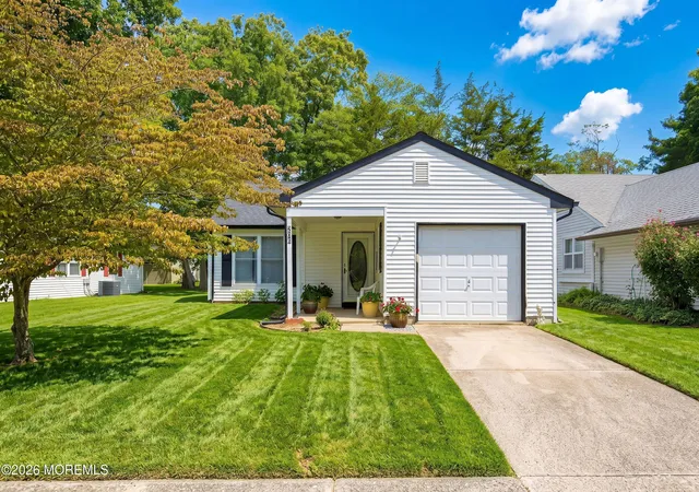 Photo 1 of Single family home for sale at 206 Lexington Dr, Little Egg Harbor Twp, NJ 08087 | MLS# 22630872 | Listing updated on 2026-10-20
