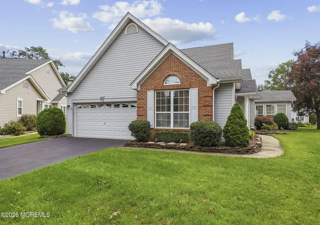 Photo 1 of Sale Pending at 11 Strauss Ct, Bayville, NJ 08721 | MLS# 22631089 | Listing updated on 2026-10-22